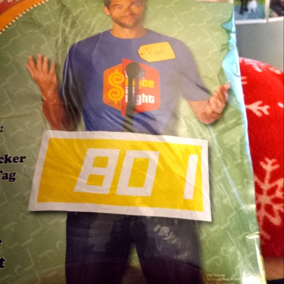 Contestants row yellow - Picture 1 of 2